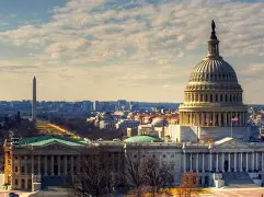 爱游戏中国-关于华盛顿奇才训练开放日，转会期官宣签约引欢呼，NBA季后赛在即，训练强度明显提升的信息