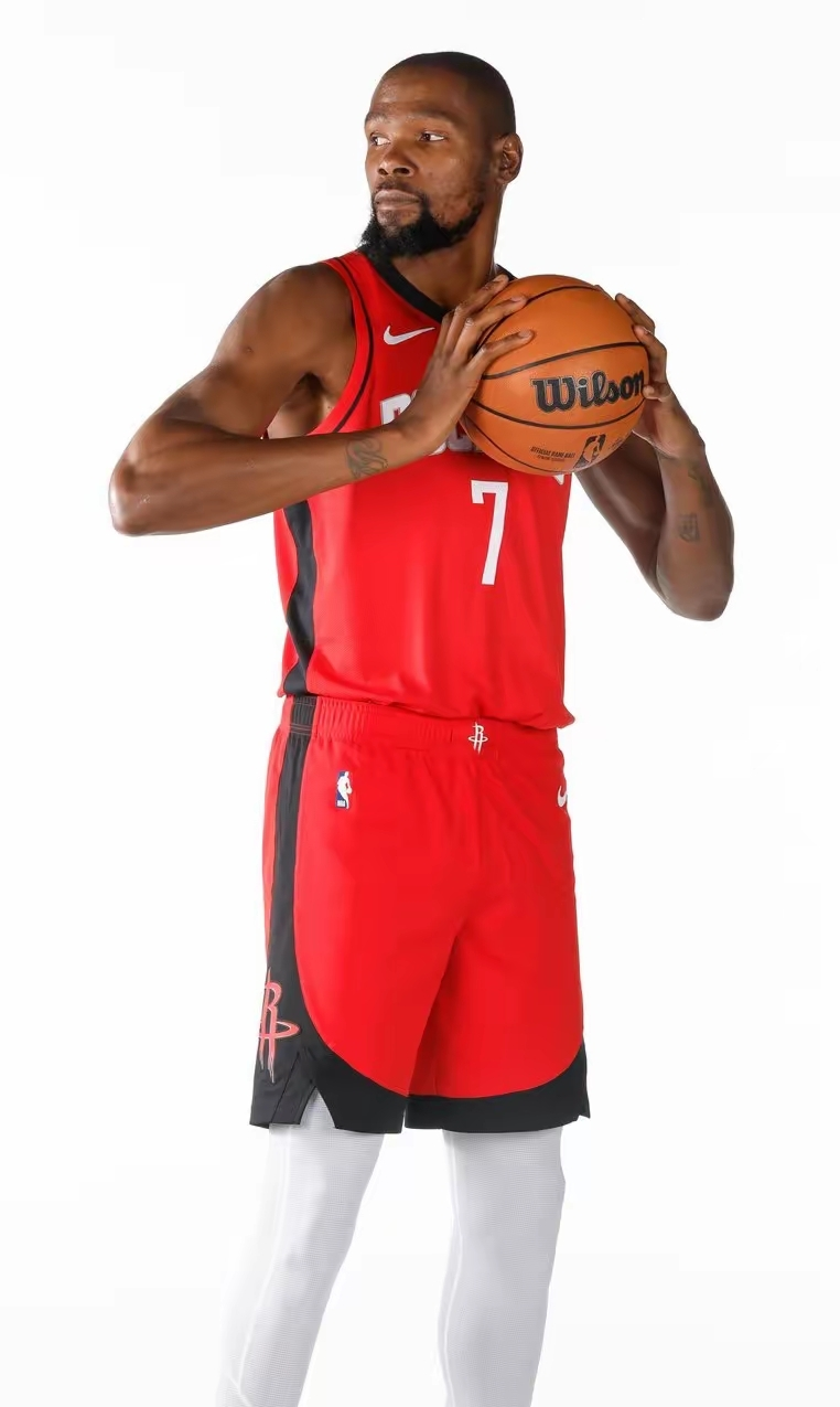 爱游戏官网-关于这也行？杜兰特连续七场比赛得分超过高光表现姆巴佩与70激战德国队分钟，窗口期浙江稠州调整名单以备荷甲的信息